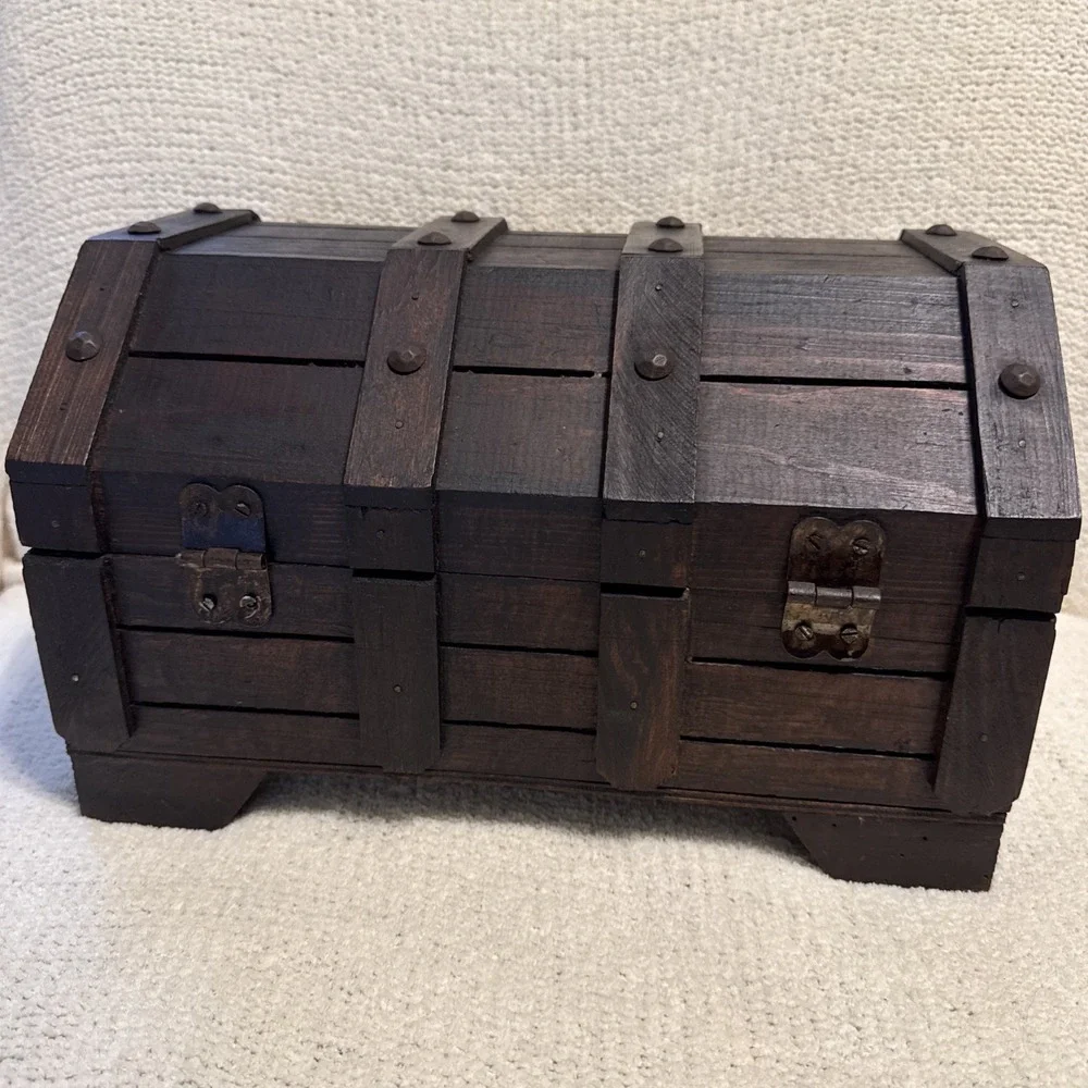 Vintage Wooden Treasure Chest Pirate Trinket Keepsake Storage Box 12